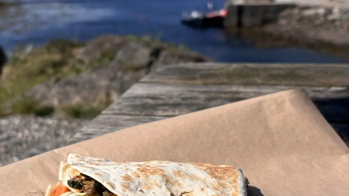 Arisaig Marina Cafe – vegan bakery in Arisaig, Tobermory